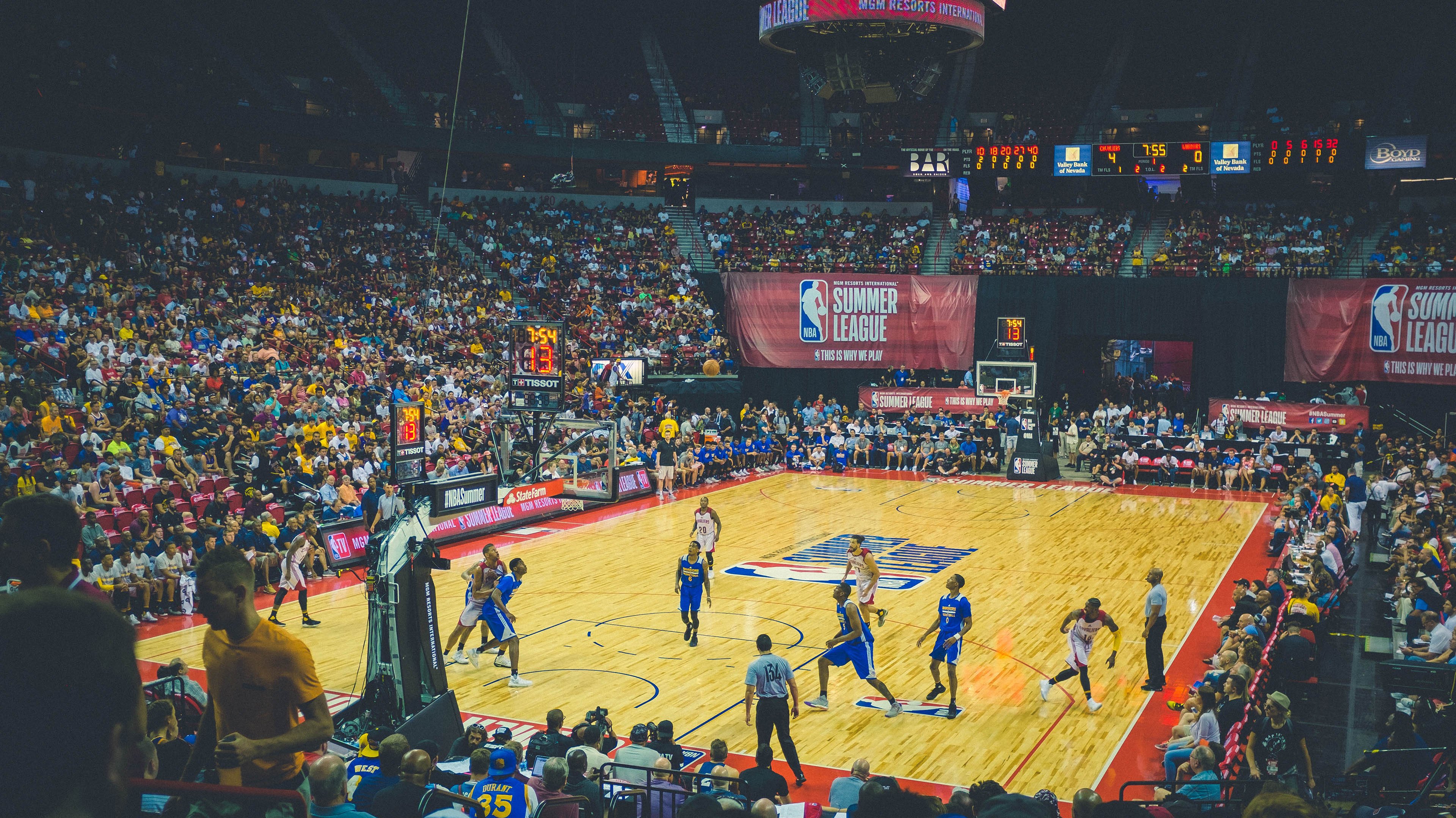 _关注焦点:比赛中的战术博弈逐步升级_,战术打法